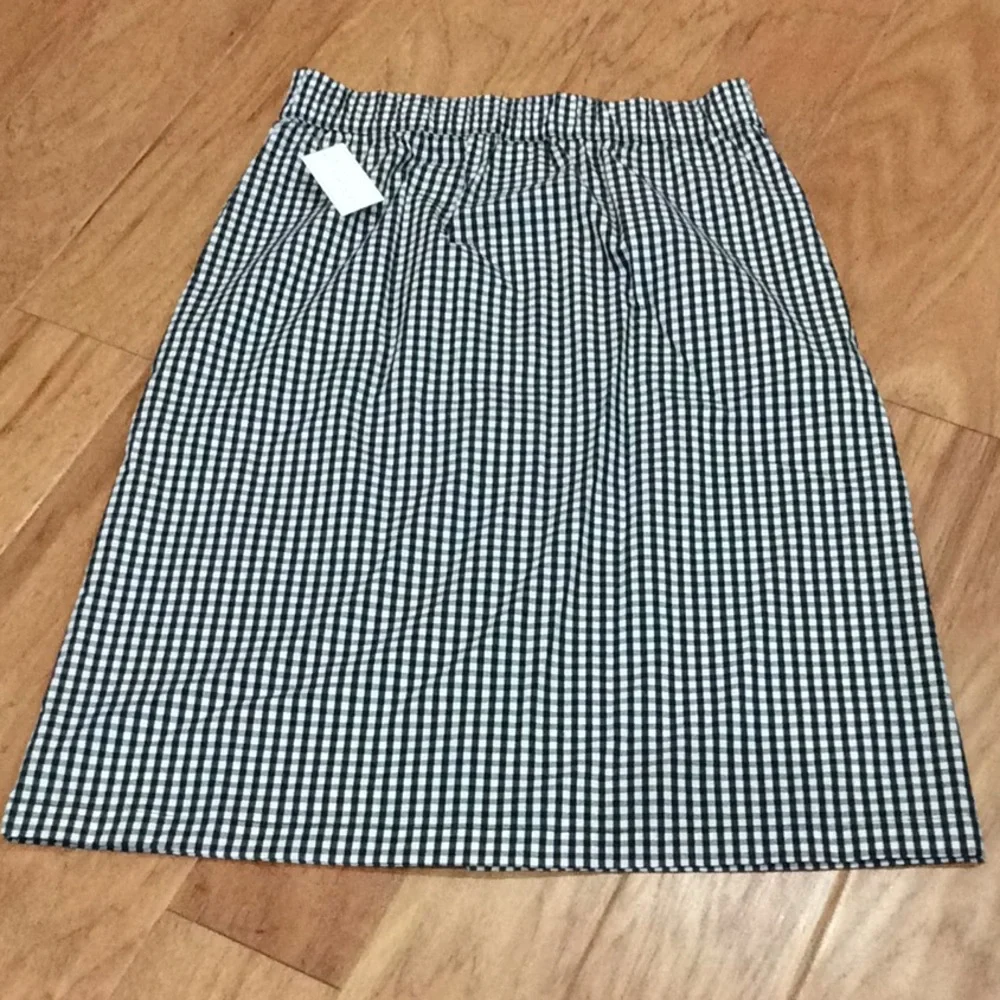 Gingham Black and White Skirt - Picture 5 of 6